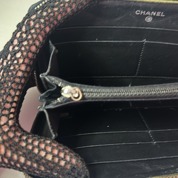 Chanel Black Patent Leather Quilted Zip Around Wallet - Picture 15 of 16